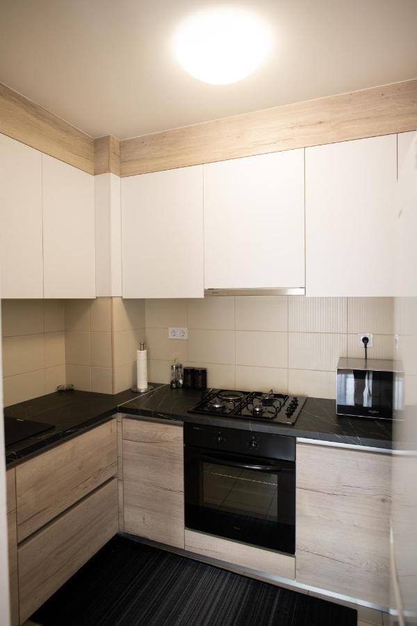 Apartman Martes スラヴォンスキ・ブロド エクステリア 写真