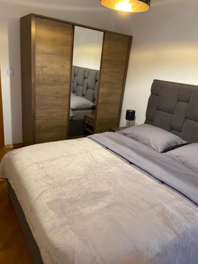 Apartman Martes スラヴォンスキ・ブロド エクステリア 写真