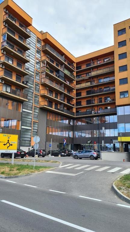 Apartman Martes スラヴォンスキ・ブロド エクステリア 写真